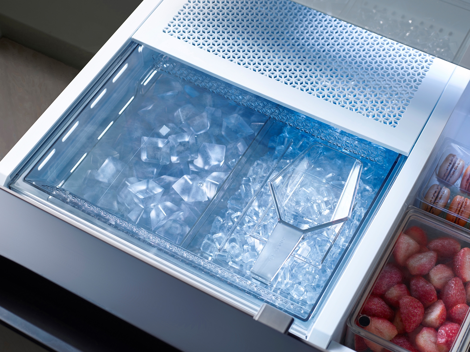 Thumbnail image of Bespoke 3-Door French Door Refrigerator (30 cu. ft.) with Beverage Center™ in White Glass